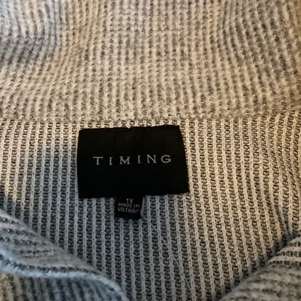 Timing button up sweater - Picture 2 of 2